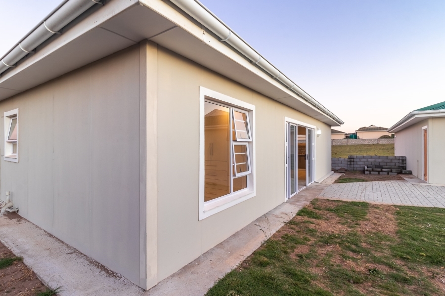 3 Bedroom Property for Sale in Boknesstrand Eastern Cape